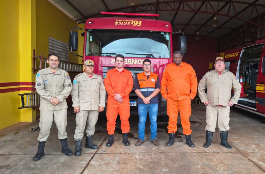 Defesa Civil de Naviraí busca parceria tripartite visando o combate a incêndios florestais