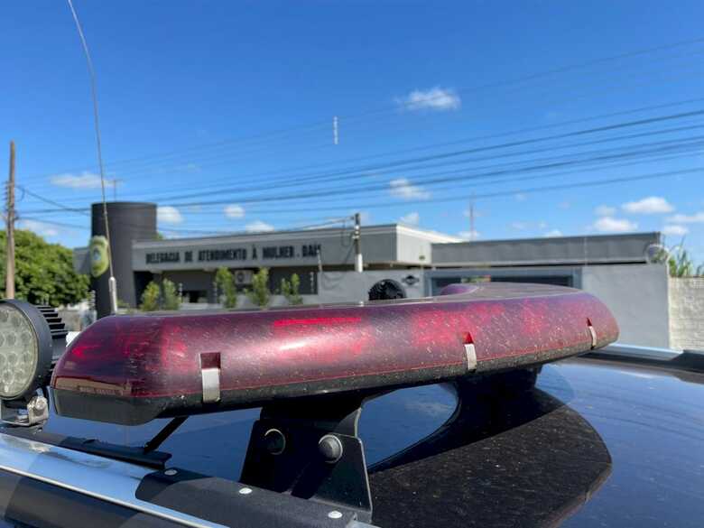 Adolescente procura delegacia e denuncia que era estuprada pelo padrasto há anos em MS
