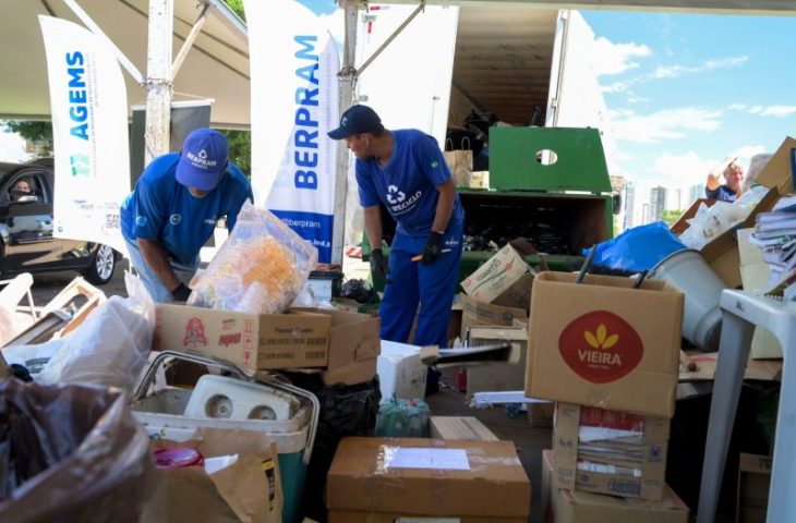 7 toneladas coletadas: ‘Drive Thru da Reciclagem’ fortalece a sustentabilidade e a educação ambiental