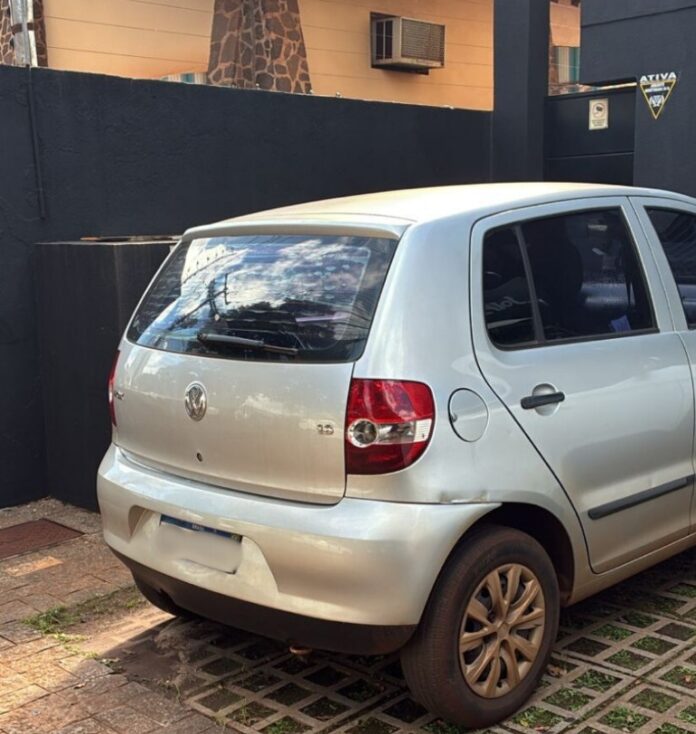 Agetran alerta que carro estacionado em vagas privativas pode ser guinchado