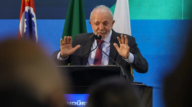 Lula pede ao STF a suspensão de processos sobre fraudes em descontos do INSS 