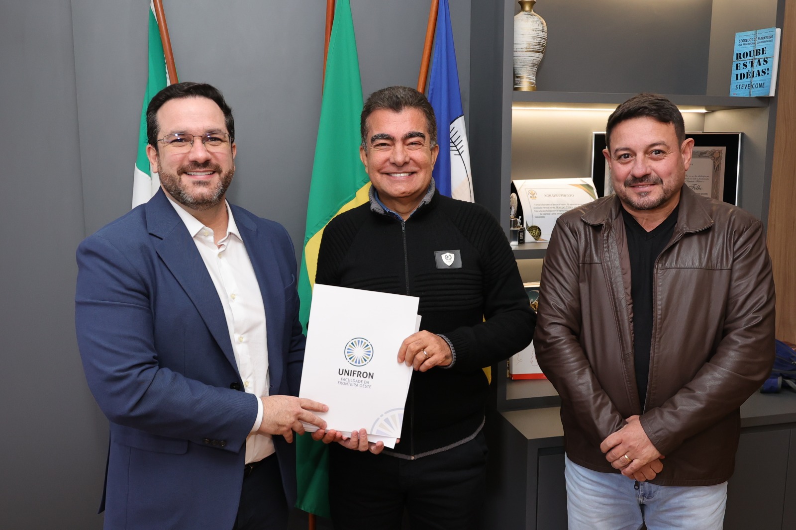 Em reunião com prefeito, Unifron anuncia Faculdade de Medicina para Dourados 