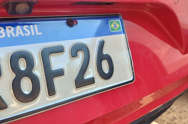 Começa prazo para licenciar veículos com placa final 6 em Mato Grosso do Sul