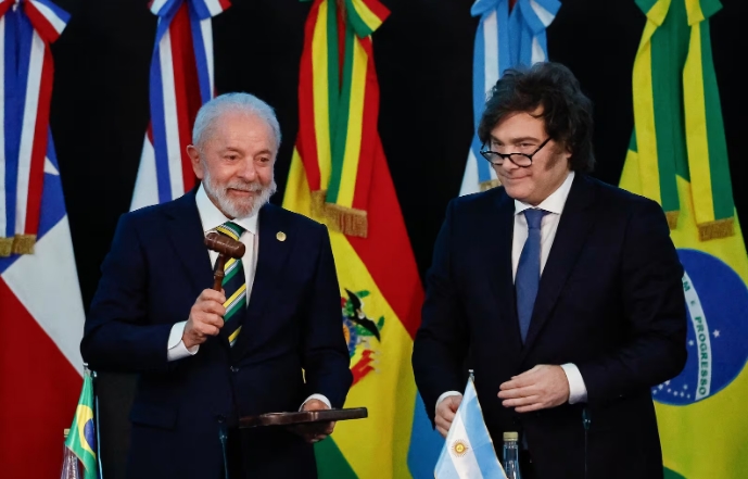 Lula reassume Mercosul com meta de firmar acordo histórico com União Europeia
