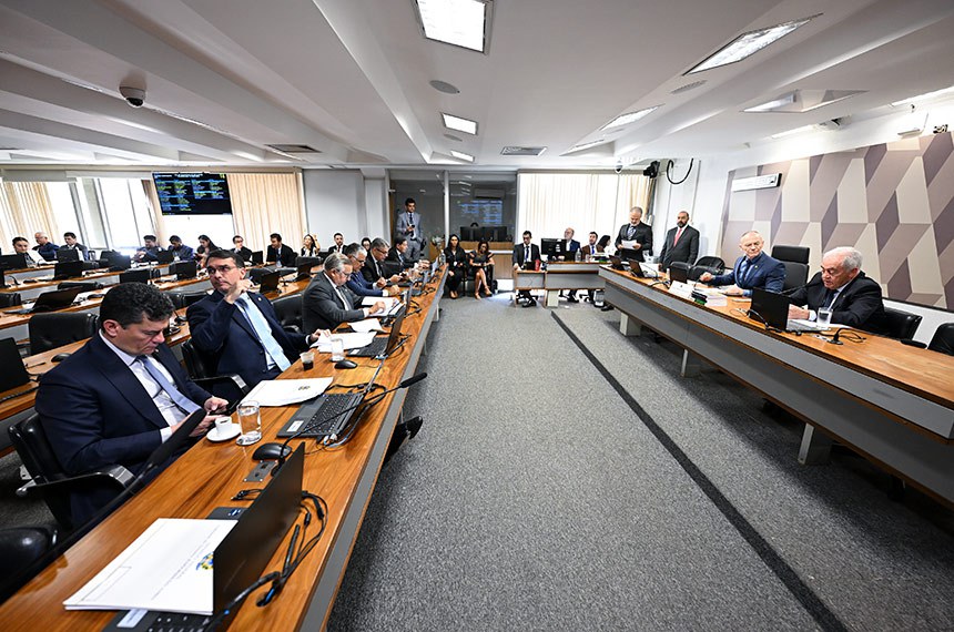 Senado aprova o fim de fiança para crimes relacionados a pedofilia