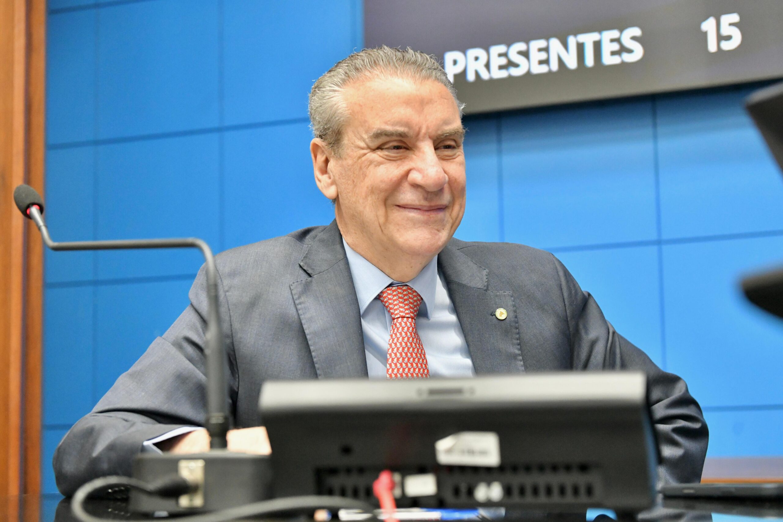 A pedido da classe artística, Paulo Corrêa solicita à Riedel reforma total do MARCO
