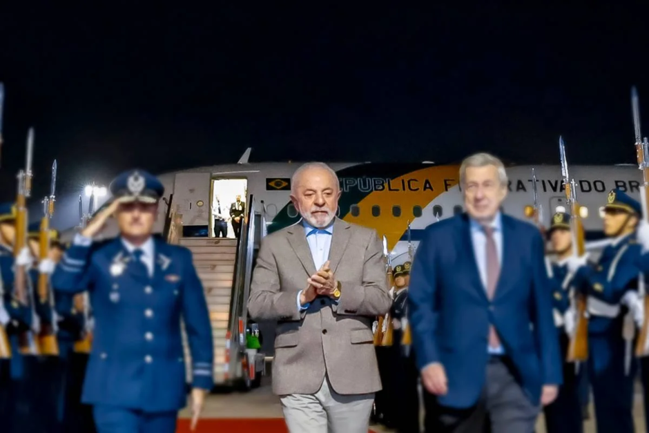 Susto: avião de Lula apresenta problema no motor em viagem ao Pará 