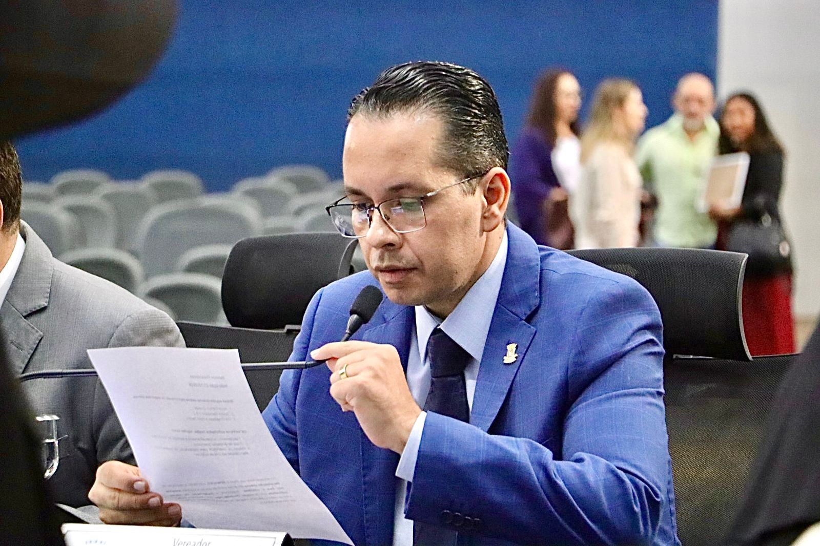 Lei de Neto Santos moderniza administração pública com uso de assinatura eletrônica