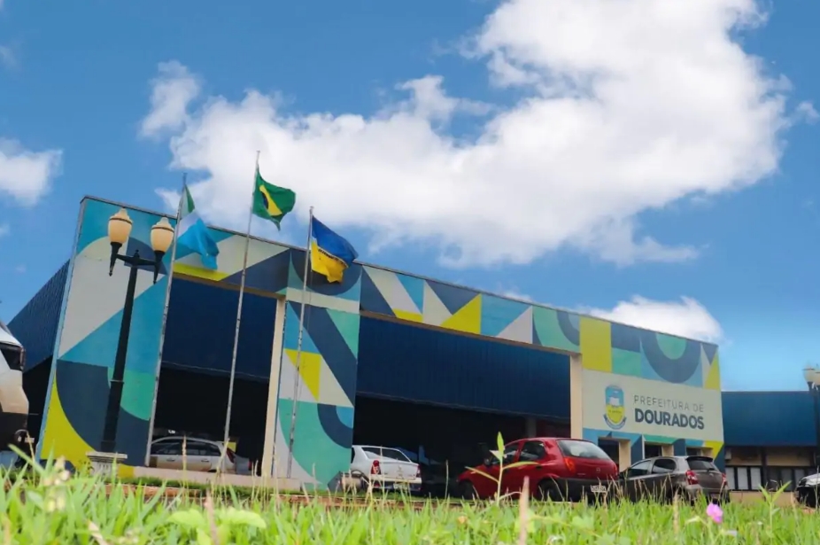 Pela décima vez, Prefeitura de Dourados antecipa salários de 9443 servidores
