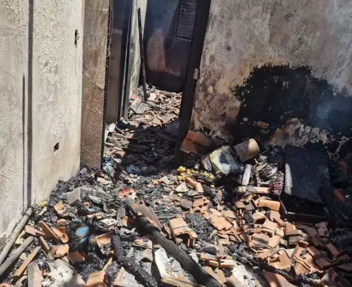 “Era muito fogo, não deu pra salvar”: vizinhos tentaram apagar incêndio que matou mãe, filho e avó em Rochedo