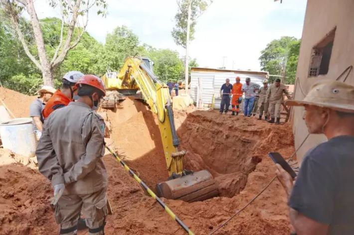 Desabamento soterra trabalhador em fossa em cidade do MS