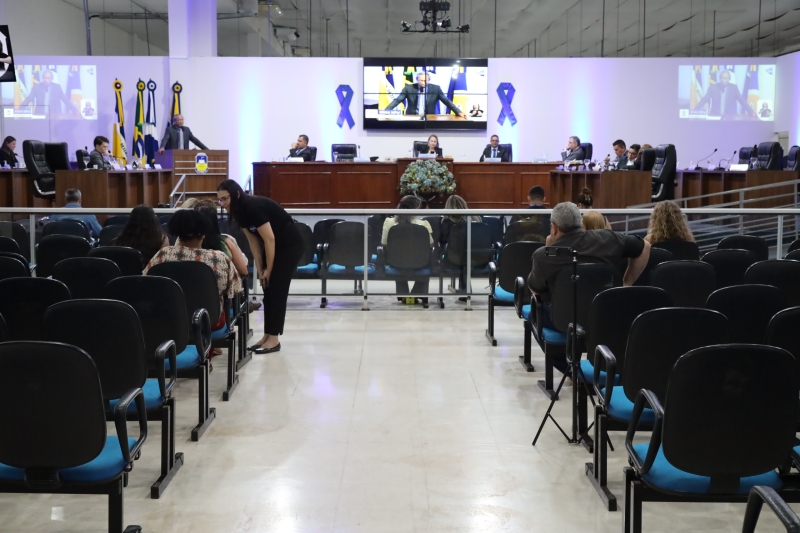 Câmara de Dourados entrega 24 honrarias e aprova projetos sobre estrutura e calendário municipal