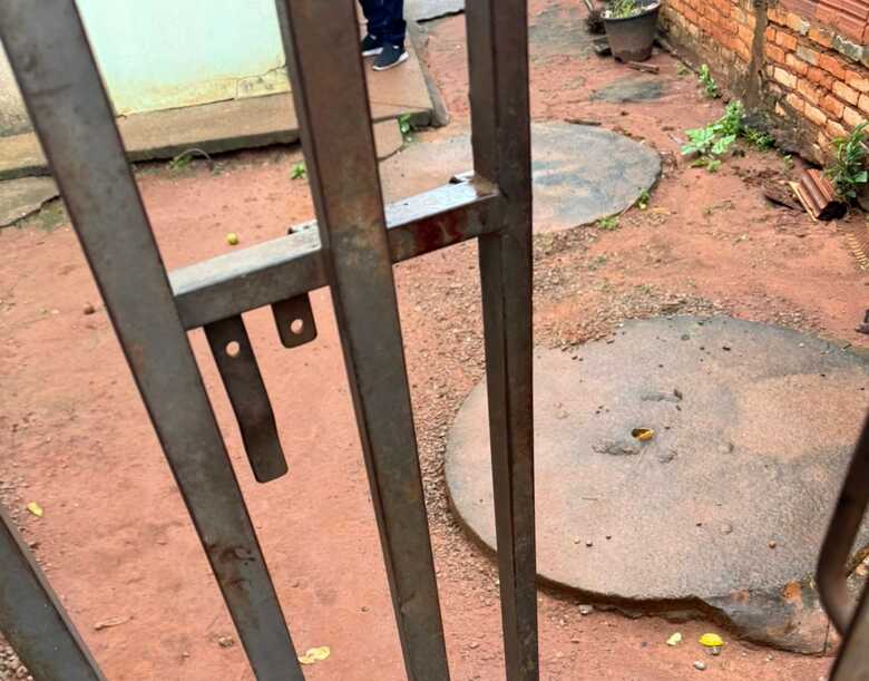 Homem é preso por agredir a mãe com barra de ferro em cidade do MS