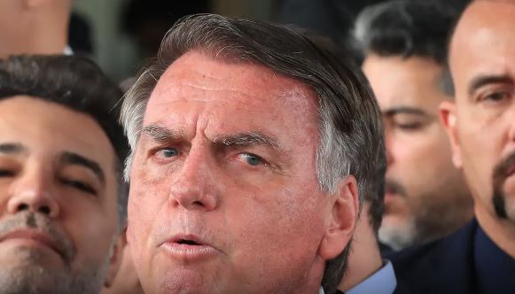 Ata do STF acelera processo que pode levar Bolsonaro à Papuda