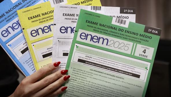 Estudantes pressionam por anulação total do Enem após suspeita de vazamento