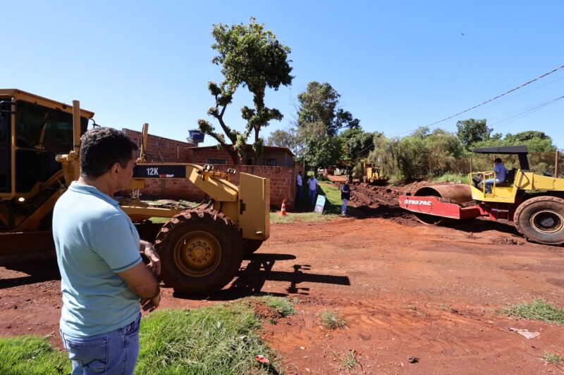 Após período de chuva, Prefeitura retoma cascalhamento na Sitioca Campina Verde