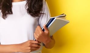 Justiça garante matrícula de estudante de Medicina bloqueada por erro do Fies