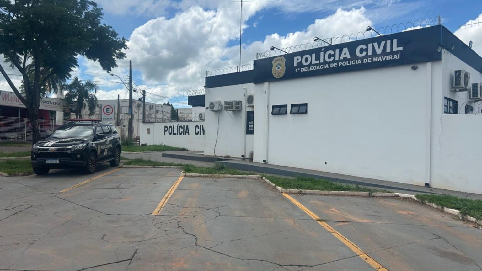 Homem é preso após invadir casa e tentar matar ex-companheira e amigo em MS