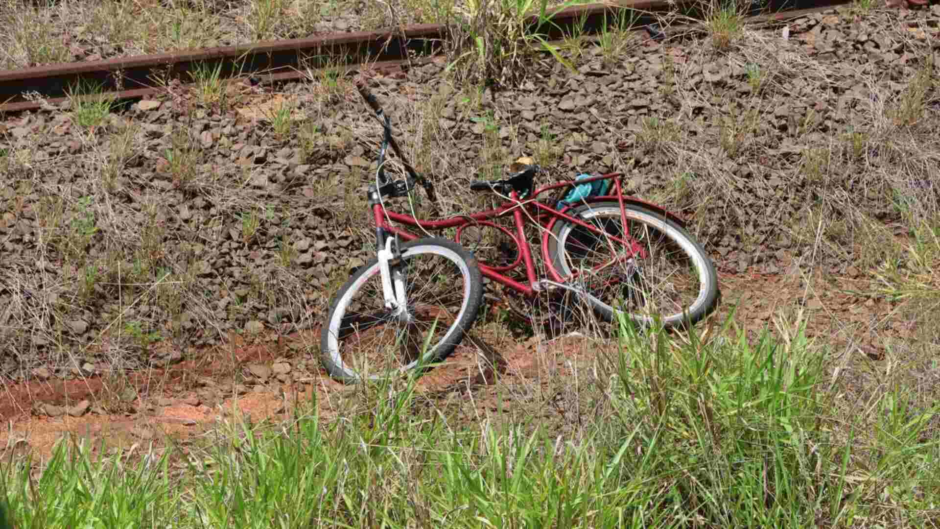 Corpo em decomposição é achado em trilhos de trem na Capital