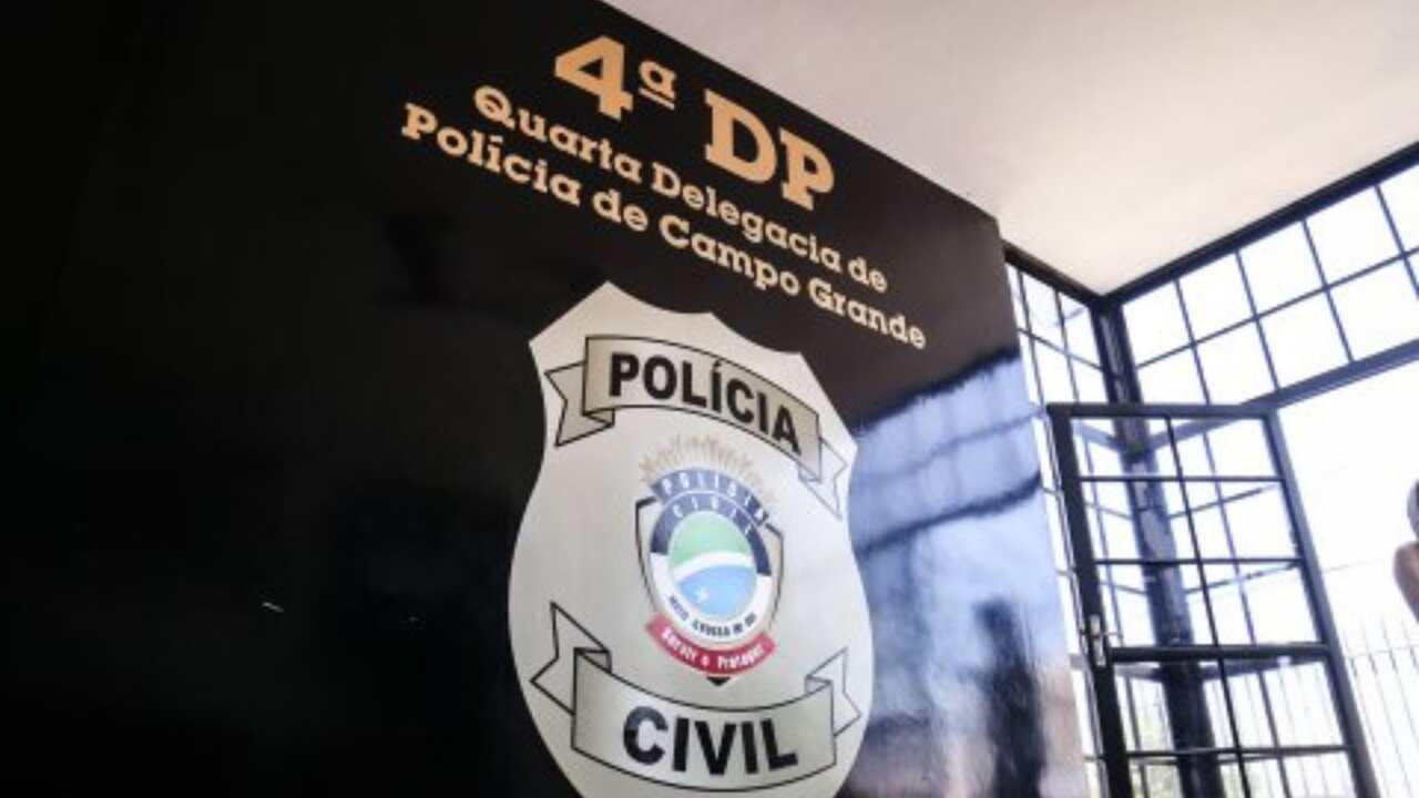 Excesso de moscas leva à descoberta de corpo em residência de Campo Grande