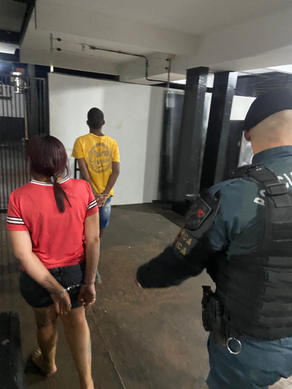 Casal é preso em ponto de venda de drogas em Dourados
