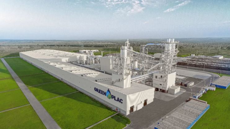 Princípio de incêndio atinge unidade da Greenplac em Água Clara