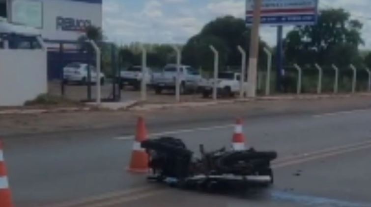 Acidente fatal entre moto e carreta é registrado em Três Lagoas
