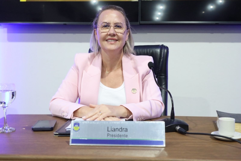 Liandra cobra reativação da iluminação do Douradão e reforço na segurança do Ceper do BNH 3º Plano