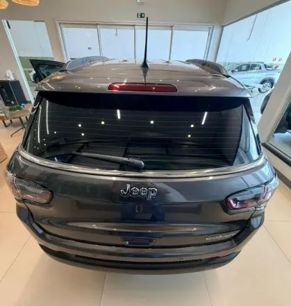 Advogada afirma ter comprado carro zero, mas encontrou defeitos estruturais