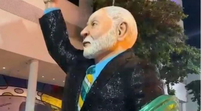 PL aciona TSE e questiona desfile em homenagem a Lula na Sapucaí