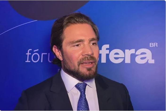 STF decide que dono do Banco Master não é obrigado a depor no Congresso