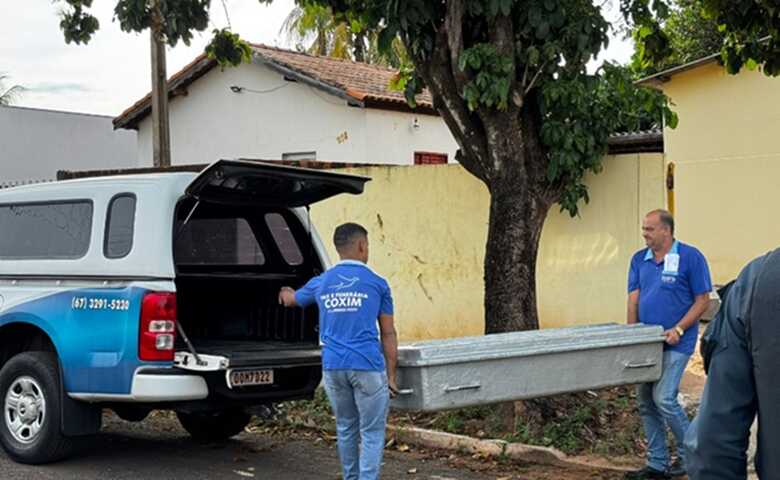 Jovem de 22 anos é detido após morte da mãe em bairro de Coxim