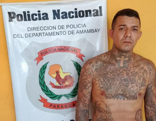 Brasileiro com tornozeleira eletrônica é preso ao cruzar fronteira