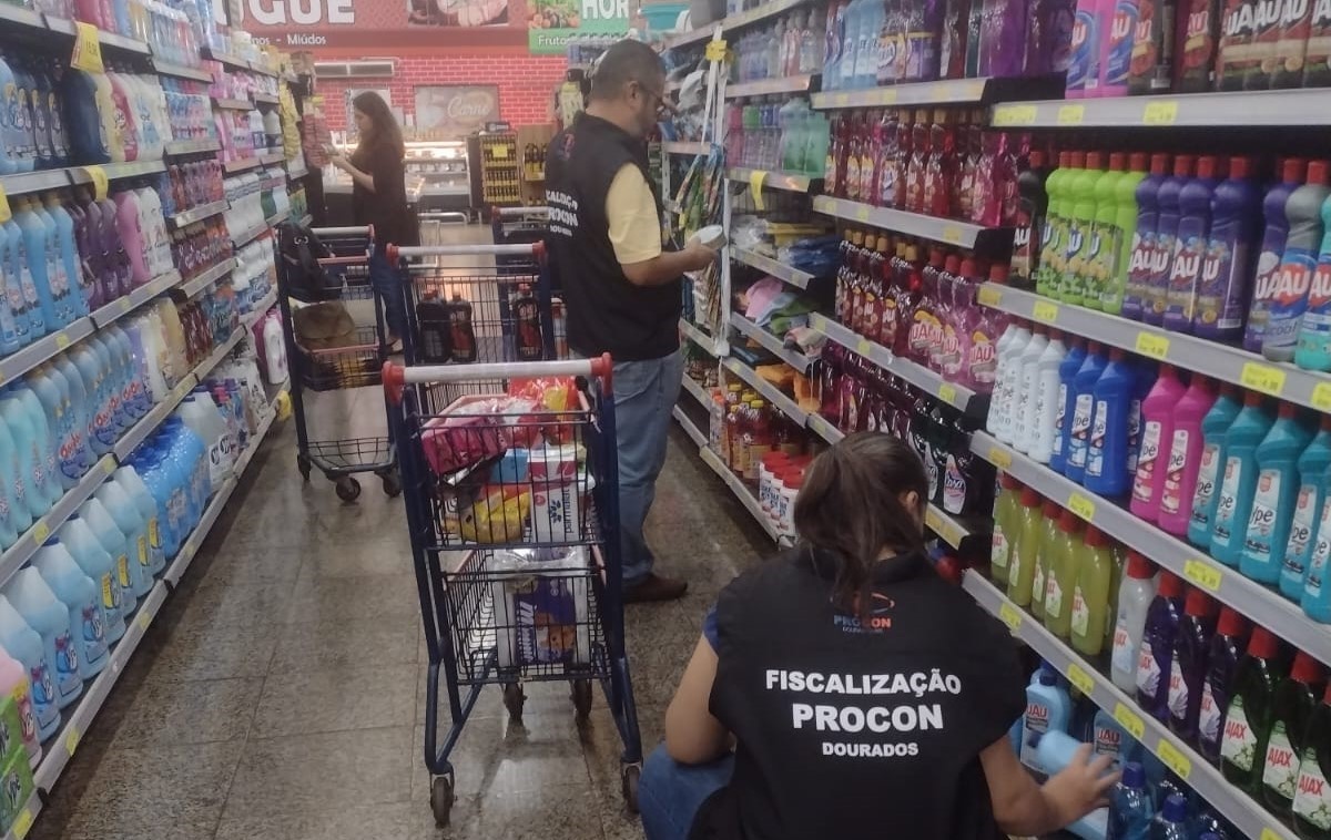 Procon revela variação expressiva de preço em produtos da cesta básica em Dourados