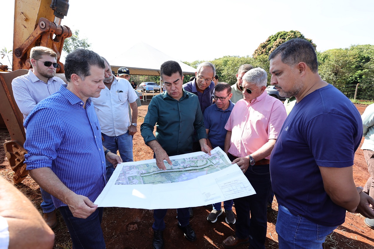 Prefeitura inicia obra de avenida que vai transformar região do Parque Arnulpho Fioravante