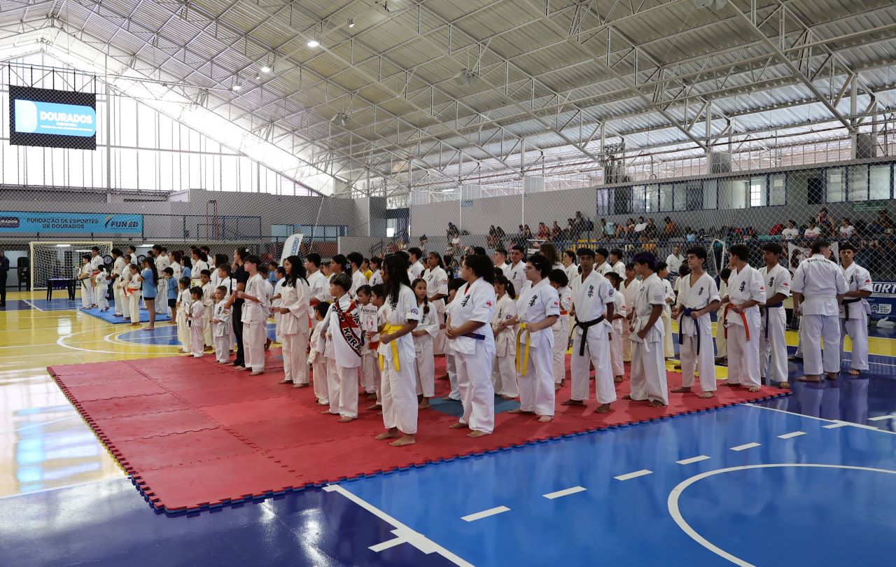 Festival de Karatê reúne atletas de diversas academias e destaca talentos da nova geração