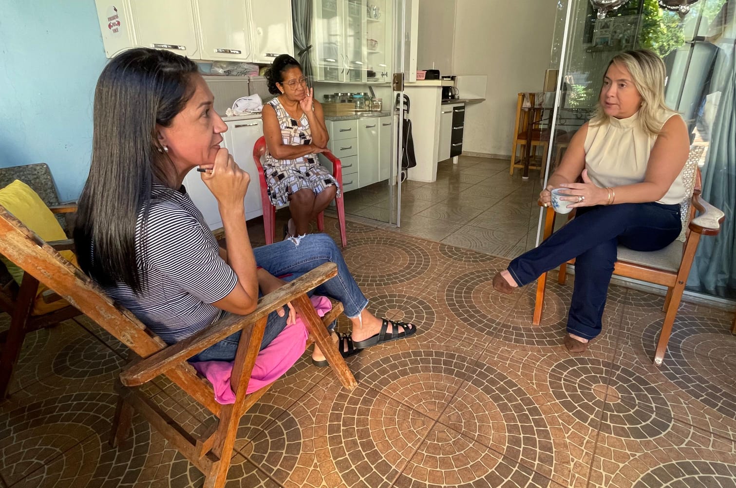 Lia Nogueira une inovação e escuta em agenda em Ponta Porã