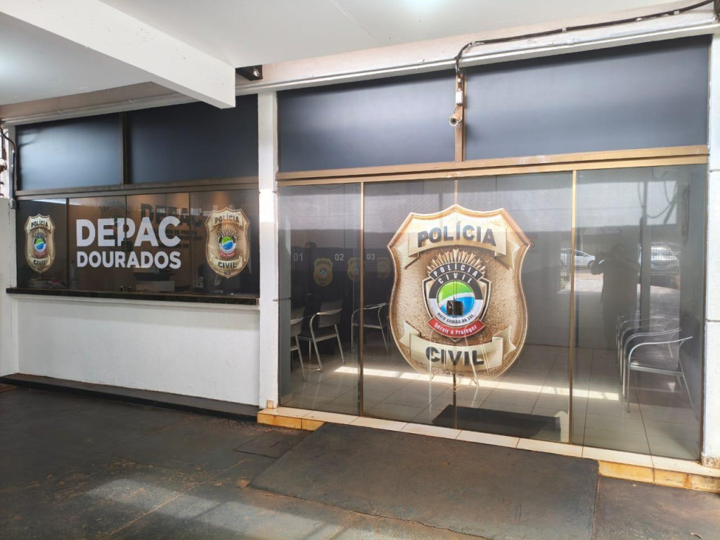 Alarme dispara e homem é preso ao furtar cabos no centro de Dourados