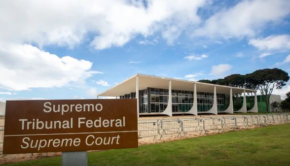 Decisão do STF permite penduricalhos de até 70% acima do teto