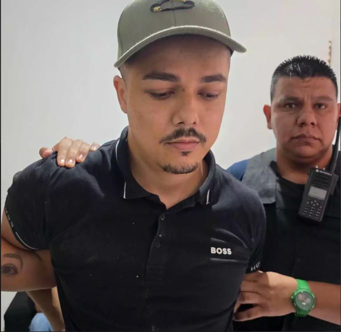 Foragido condenado a 22 anos é preso na fronteira entre Brasil e Paraguai