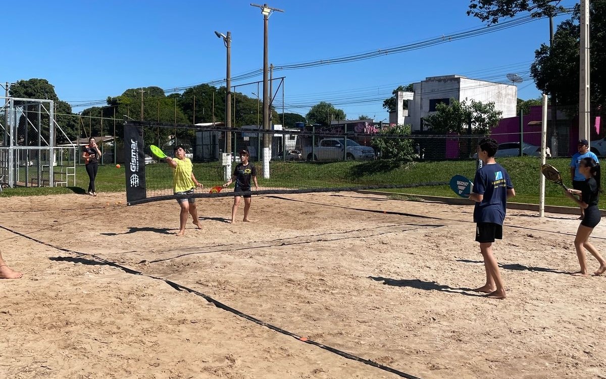 Prefeitura abre inscrições para torneios de vôlei e tênis de praia na 2ª Festa da Páscoa