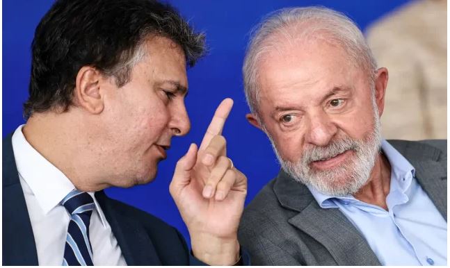 Lei decreta fim da lista tríplice para escolha de reitores