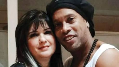 Empresária acusada de passaportes falsos para Ronaldinho Gaúcho é presa no Paraguai