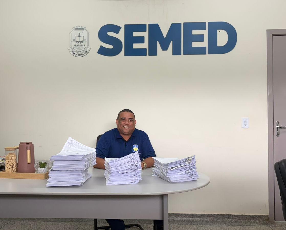 Prefeitura digitaliza contratos da Educação e moderniza gestão administrativa