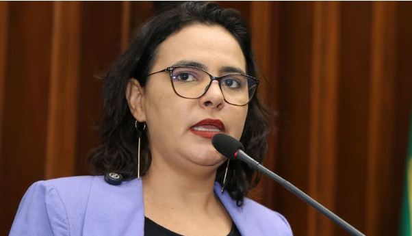 Gleice Jane destaca avanço da PEC da Enfermagem e reforça luta por valorização da categoria