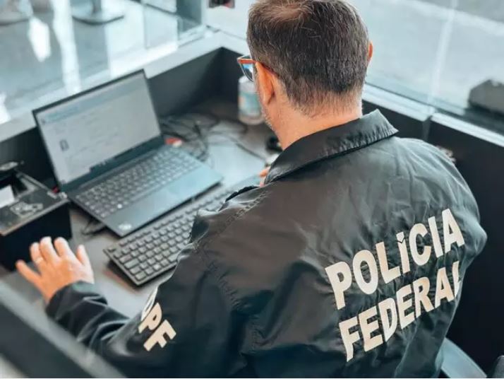 PF cumpre mandado em MS em operação contra crimes online envolvendo menores