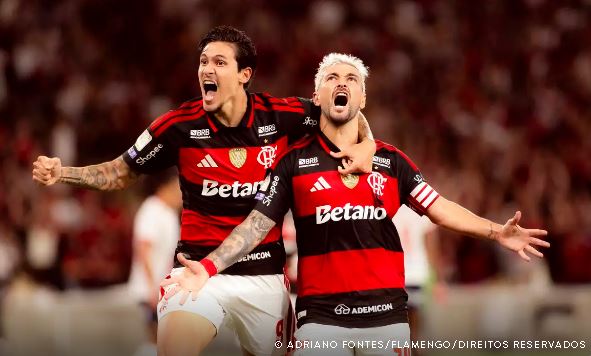 Fla estreia na Copa do Brasil com triunfo de 2 a 1 sobre o Vitória