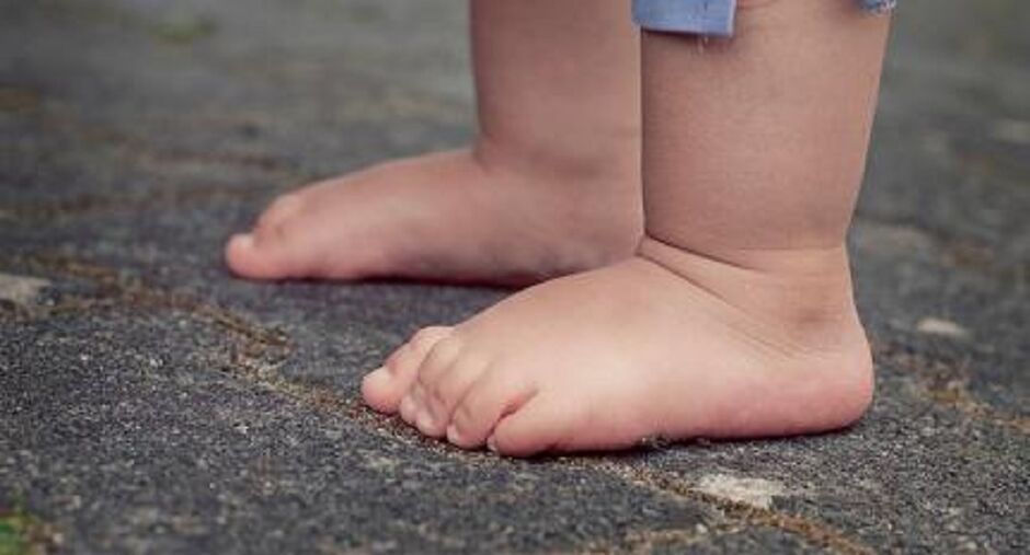 Bebê de 1 ano internado com suspeita de abuso morre em Campo Grande