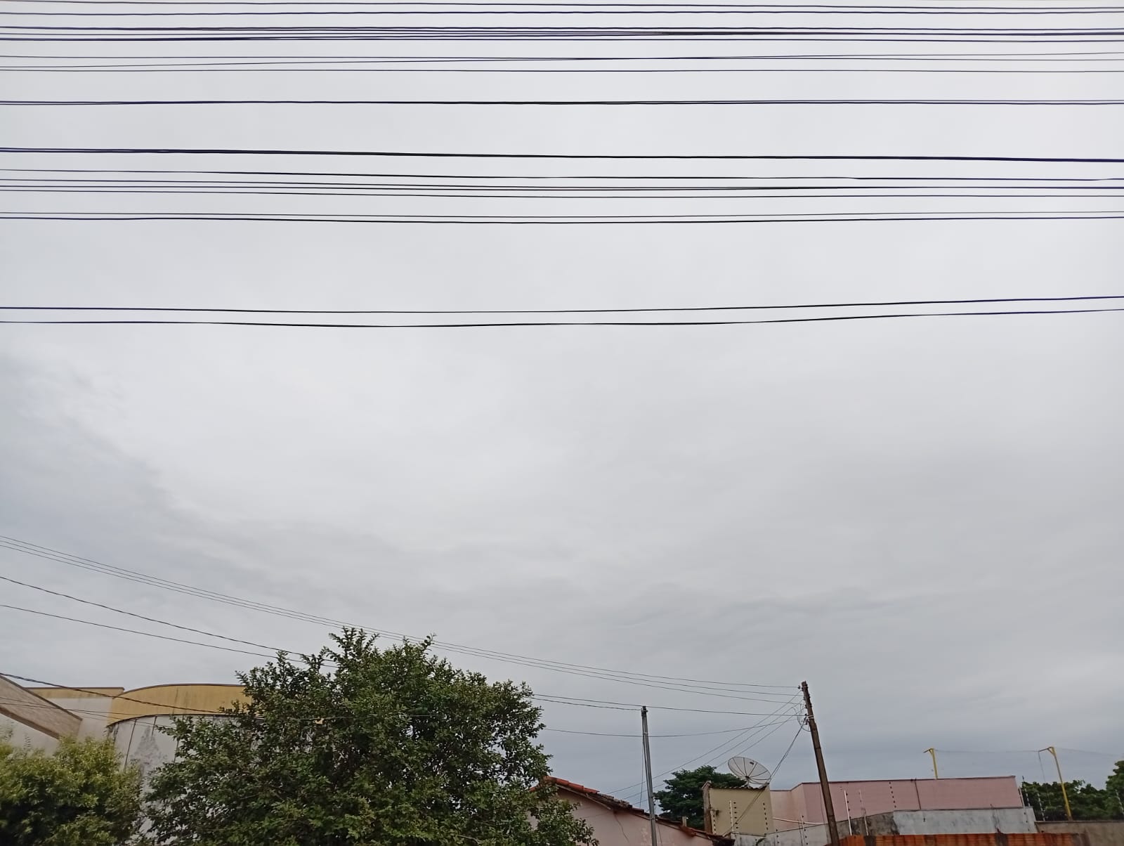 Previsão indica temporal e quase 25 mm de chuva nesta sexta